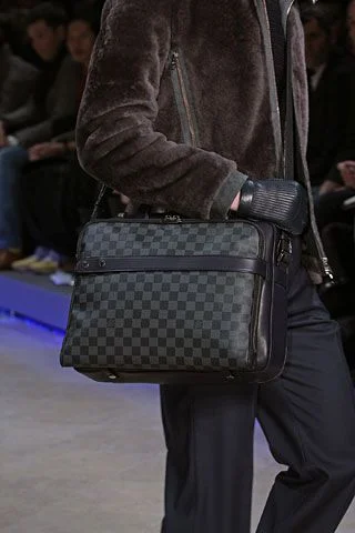 Look 35